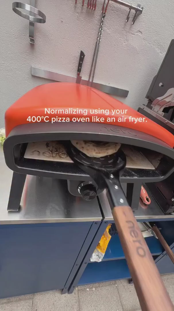nero pizza oven in action - more than only pizza video
